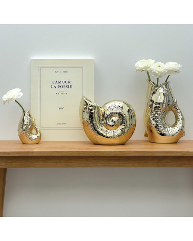 Vase poisson en céramique dorée