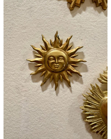 soleil doré visage décoration murale vintage