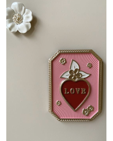 Décoration murale Cœur “Love” – Ex-voto moderne rose, rouge et doré