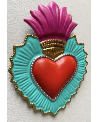 coeur sacre decoration murale detail relief couleurs vives rose vert doré