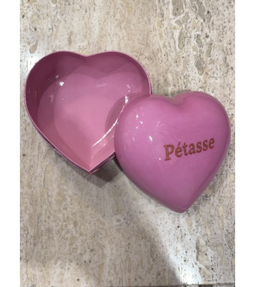 Boîte cœur rose en métal avec inscription humoristique Pétasse ouverte