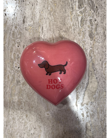 Boîte cœur rose en métal motif chien fermée style vintage