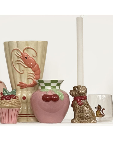 composition decoration ceramique vase crevette pot fraise bougeoir chien ambiance cuisine deco originale
