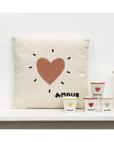 Coussin cœur rose AMOUR 40x40 – décoration romantique et chaleureuse