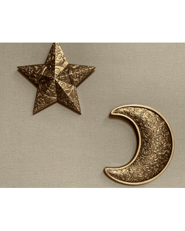 Décoration murale lune dorée motifs végétaux style bohème chic