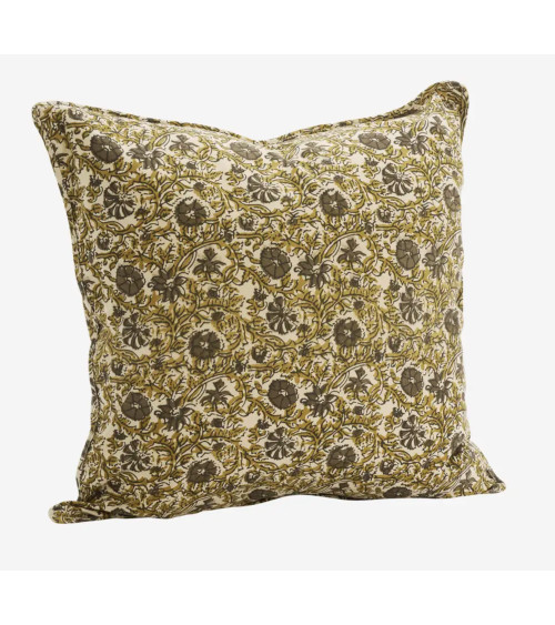 Housse de coussin imprimé floral bohème jaune moutarde et brun sur fond clair