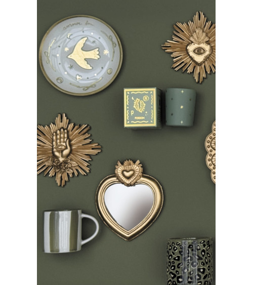 Miroir ex-voto bohème doré à suspendre sur un mur décoratif