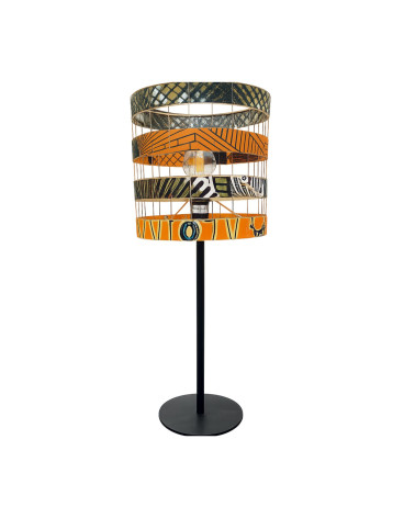 Lampe à poser en wax kaki orange style ethnique chic avec abat-jour artisanal africain et pied noir moderne