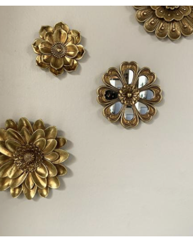 Miroir mural fleur dorée en résine – Décoration murale vintage