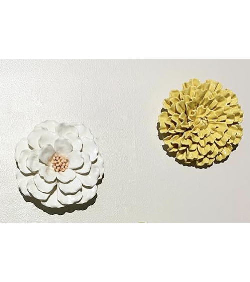 Fleurs murales en céramique blanche et jaune décoration murale florale bohème chic